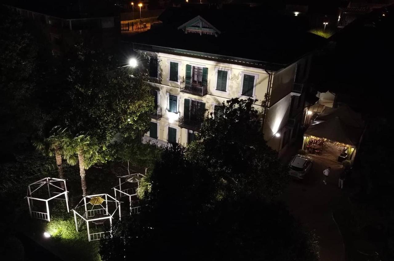 Hotel Damian Park Hotel Delle Magnolie Trofarello Exterior photo